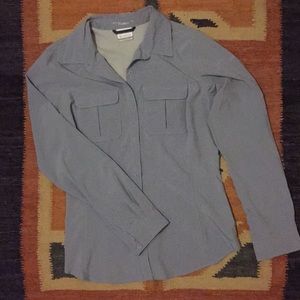Women’s Columbia Button-Down Active Shirt